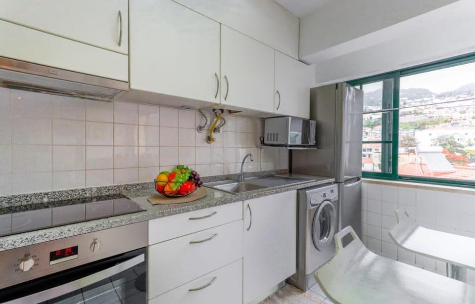 MIO Apartment by Homie Apartment in Funchal