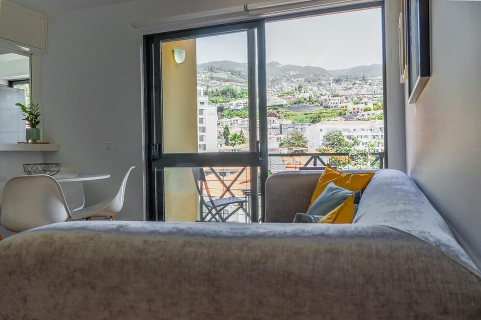 MIO Apartment by Homie Apartment in Funchal