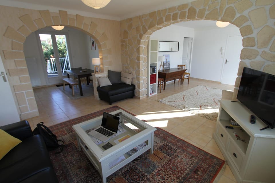 Magnifique appartement T5 avec grande terrasse, à 400m de la plage Apartment in Saint-Nazaire