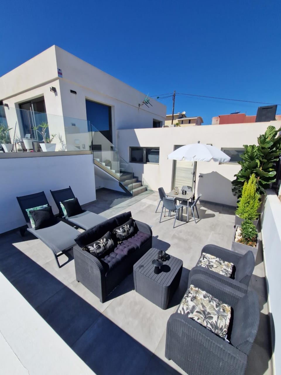 Property building, Patio, Day, View (from property/room), Balcony/Terrace, Living room, sunbed