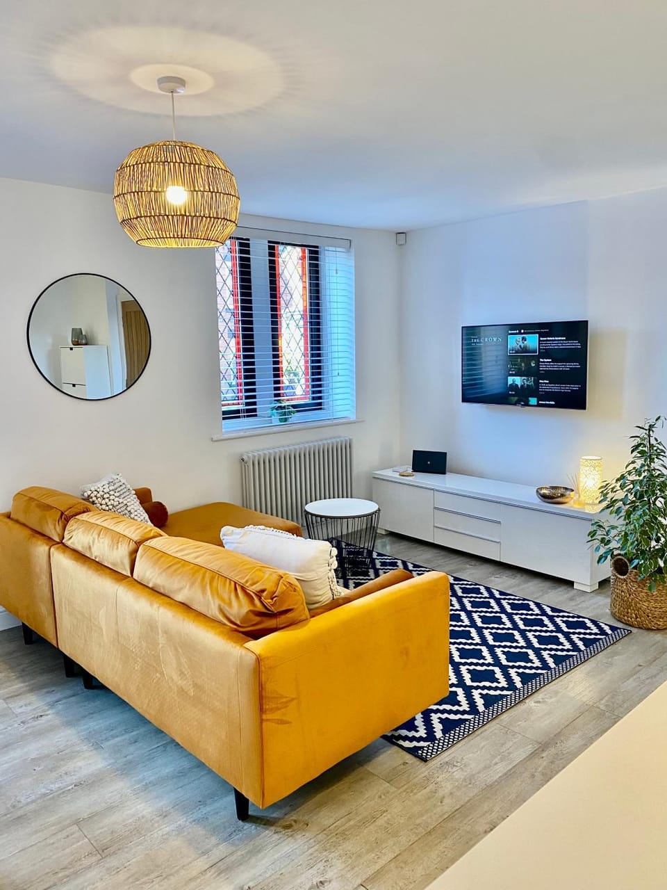 TV and multimedia, Living room