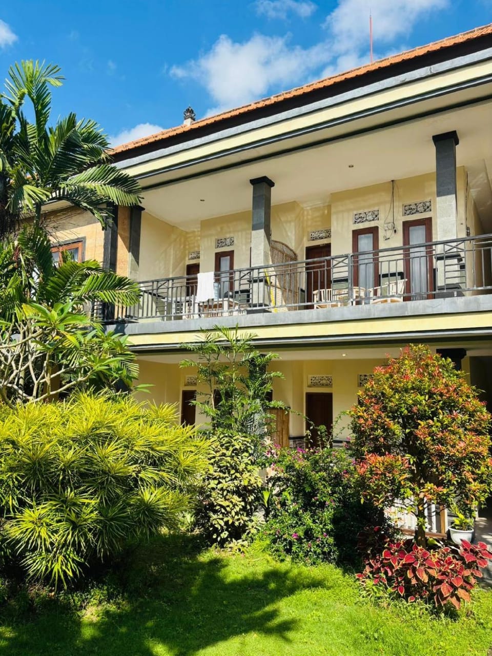 Property building, Day, Garden, View (from property/room), Balcony/Terrace, Garden view