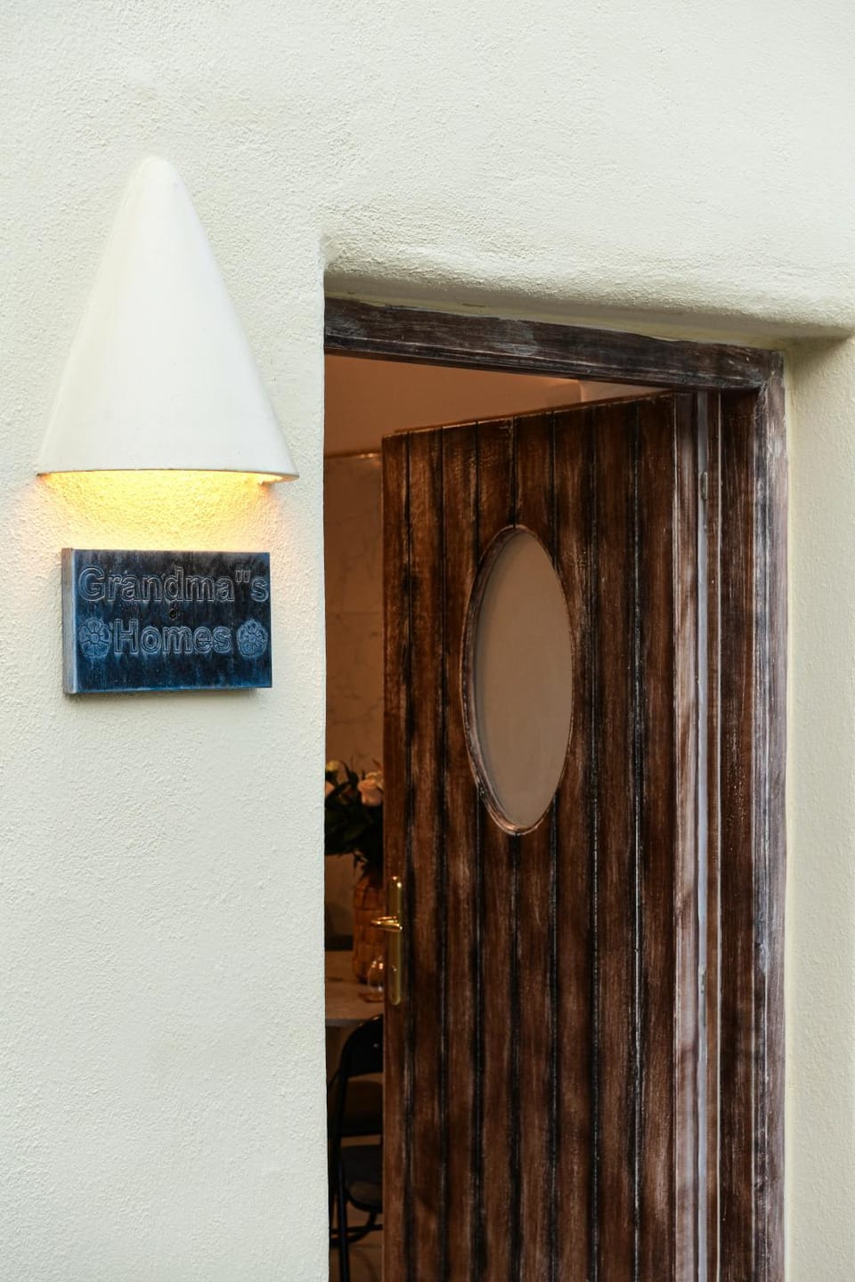 Facade/entrance, Property logo or sign