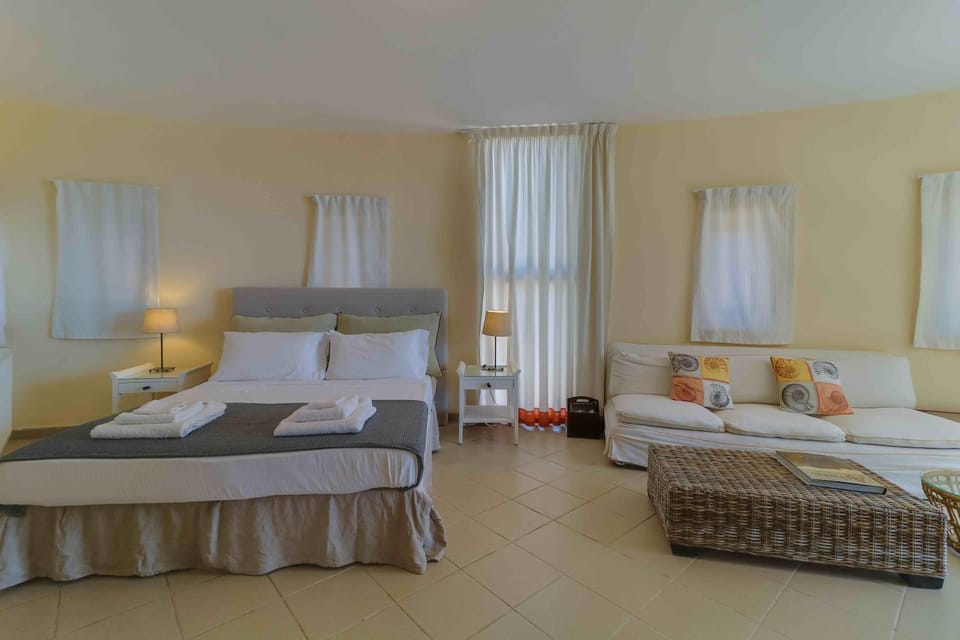 Black Diamond Beachfront Pool Villa Pasithea in Sounio, Athens Villa in Decentralized Administration of Attica