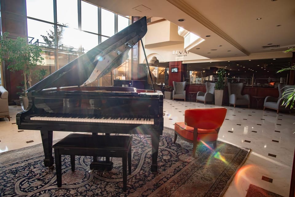 Lobby or reception, Lounge or bar