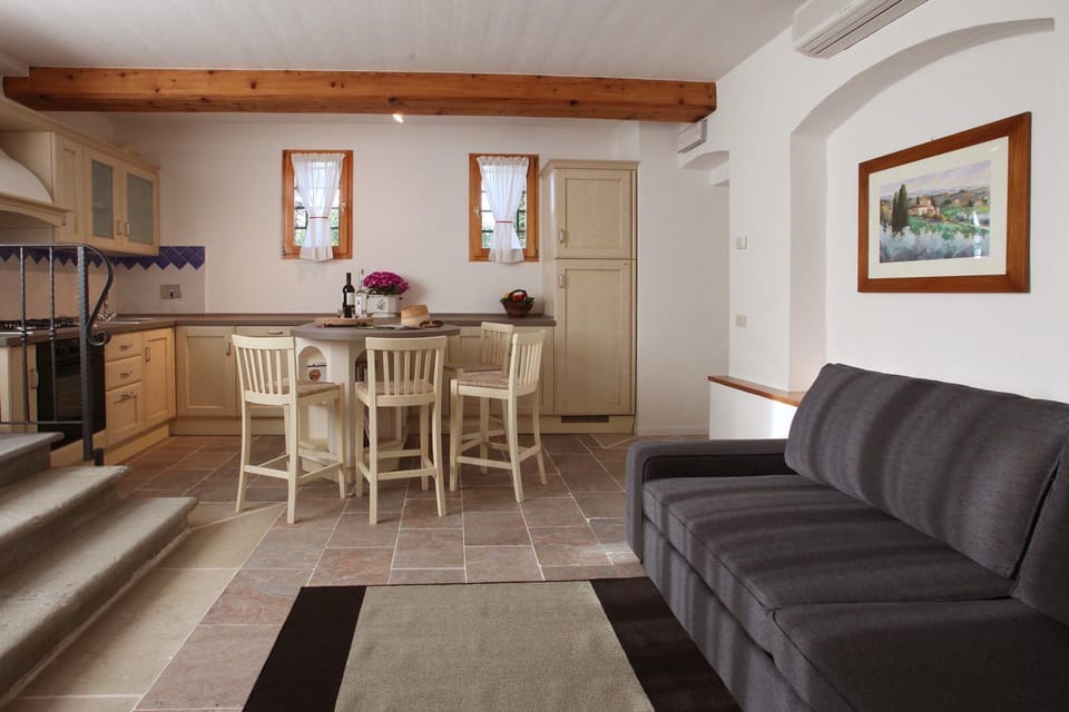 Agriturismo Le Pianore Apartment in Tuscany