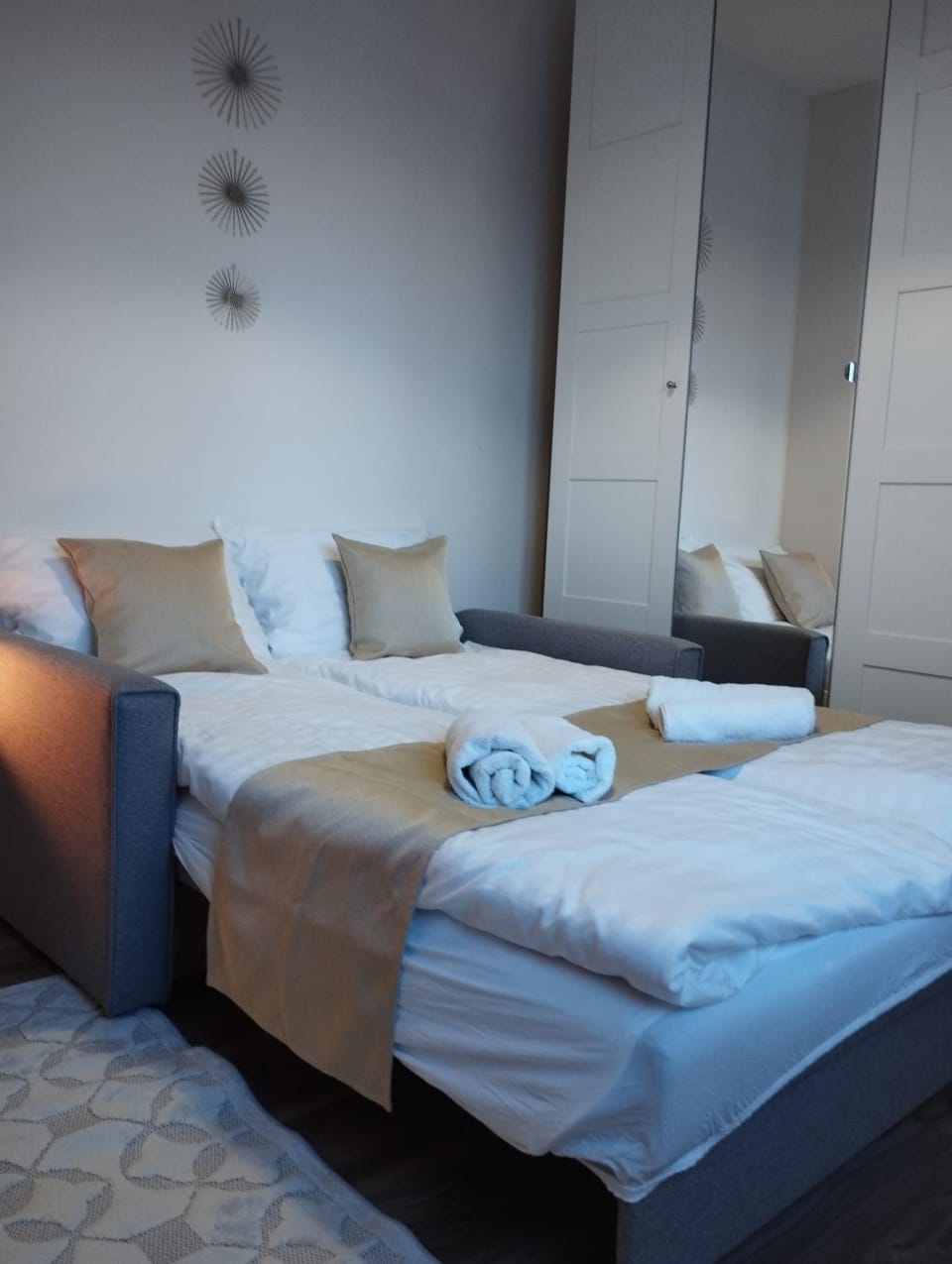 Bed, Photo of the whole room, Bedroom, towels, wardrobe