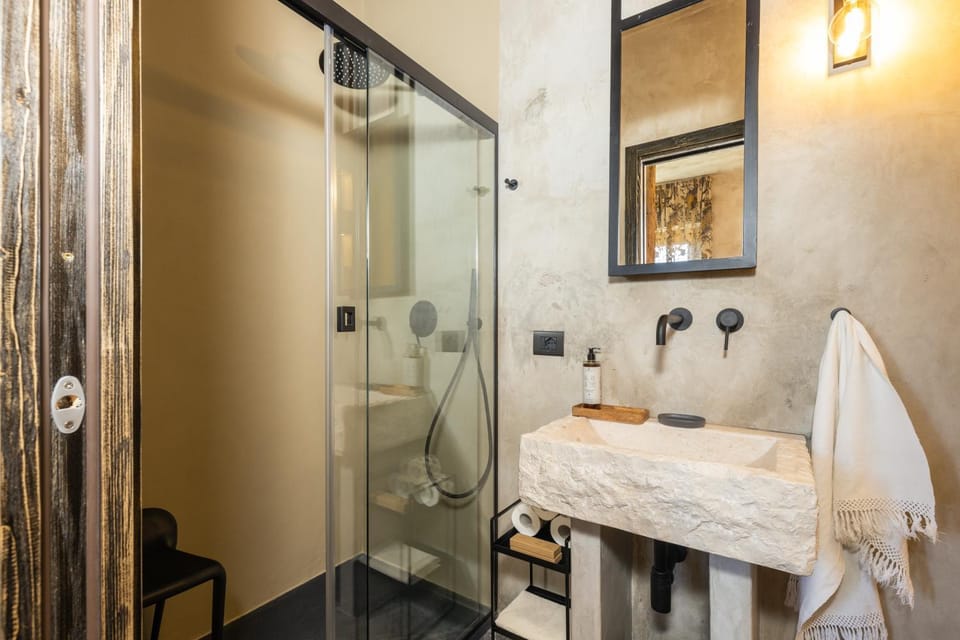 Via Roma Charming Rooms Bed and Breakfast in Baunei