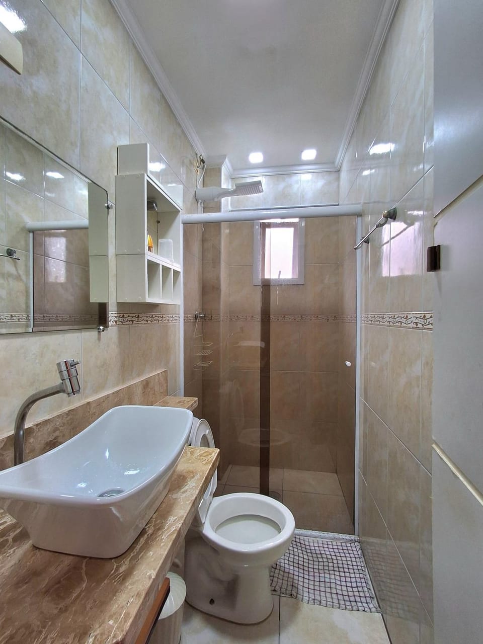 Shower, Toilet, Bathroom