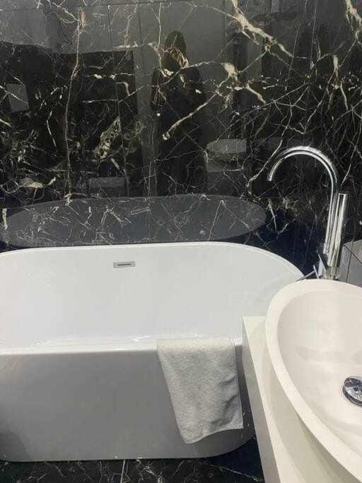 Bathroom, Bath