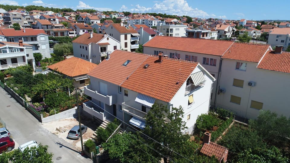 Neighbourhood