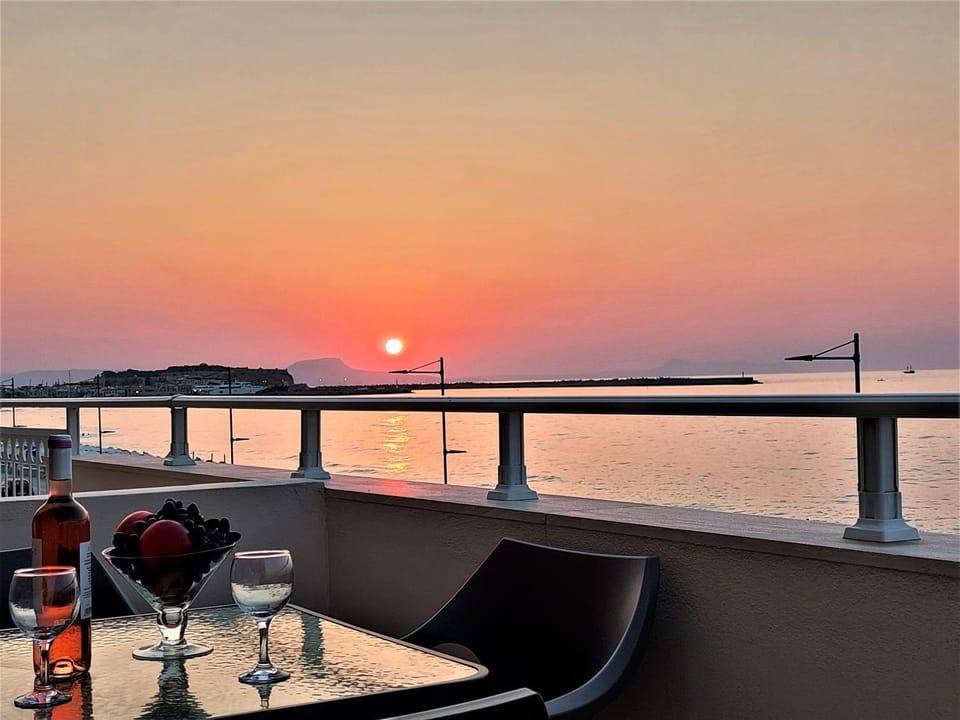 Balcony/Terrace, Sea view, Sunset