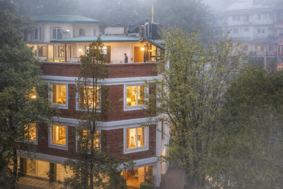 Property building, Natural landscape, Mountain view