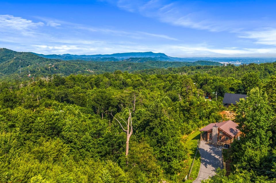 Lifes a Bear Villa in Gatlinburg