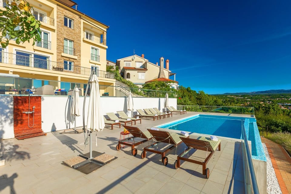 Apartments Villa Kelly Apartment in Opatija