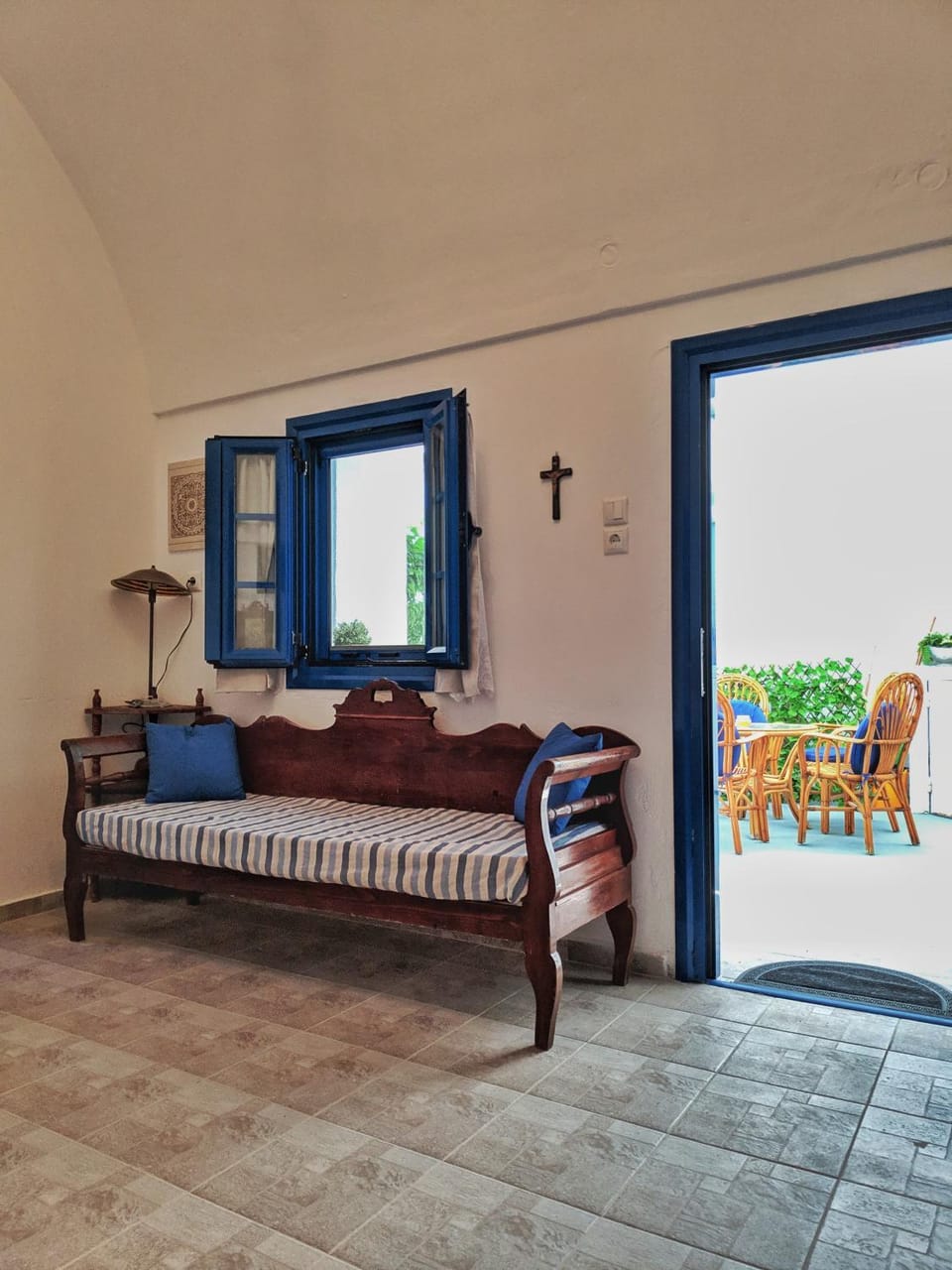 Nikolakis traditional house in the village. House in Kamari