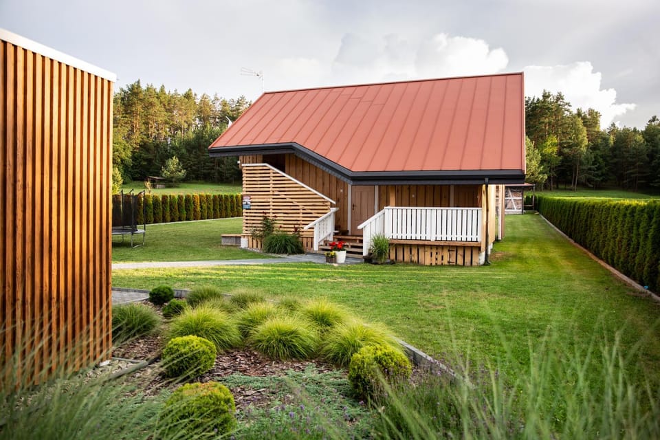 Property building, Day, Natural landscape, Garden, Garden view