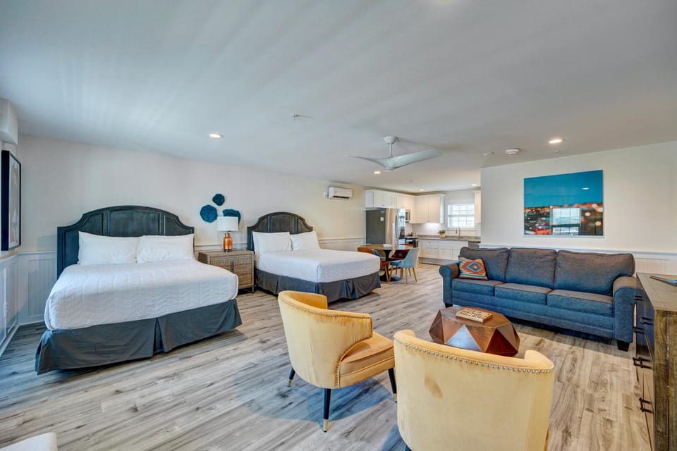 Saltwater 202 2nd Floor Low Tide House in Surf City