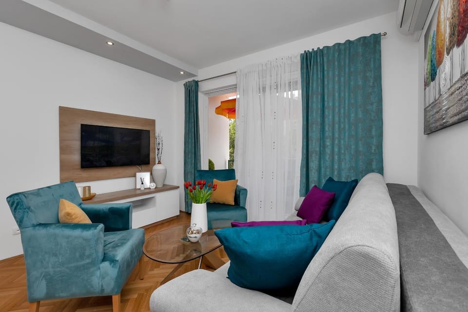 Bruno & Toni Deluxe Apartman Apartment in Makarska