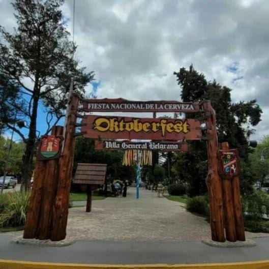 Nearby landmark, Natural landscape