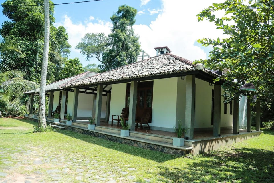 Villa Irabatu Villa in Galle