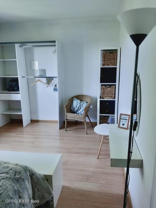Appartement au cœur du village de CALLIAN Apartment in French Riviera