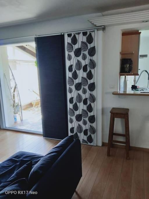 Appartement au cœur du village de CALLIAN Apartment in French Riviera