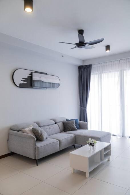 Living room, Seating area, fireplace, air conditioner