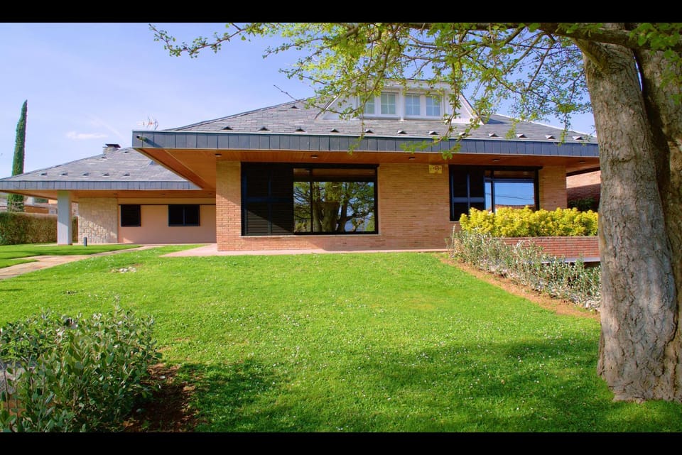 Property building, Garden