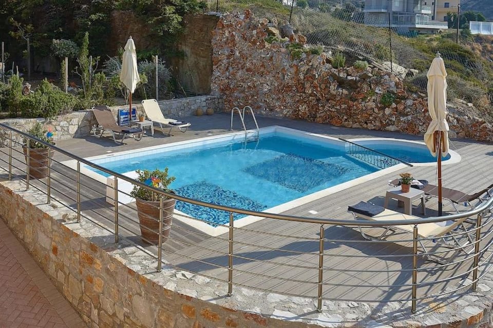 Pool view, Swimming pool, Swimming pool