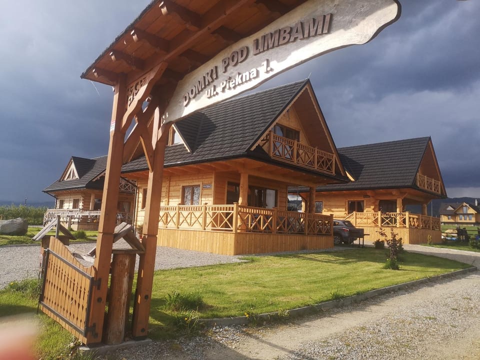 DOMEK POD LIMBAMI V House in Lesser Poland Voivodeship