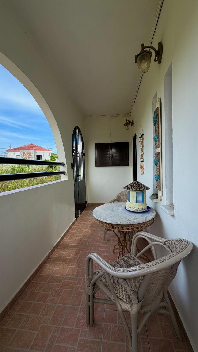 View (from property/room), Balcony/Terrace, Seating area
