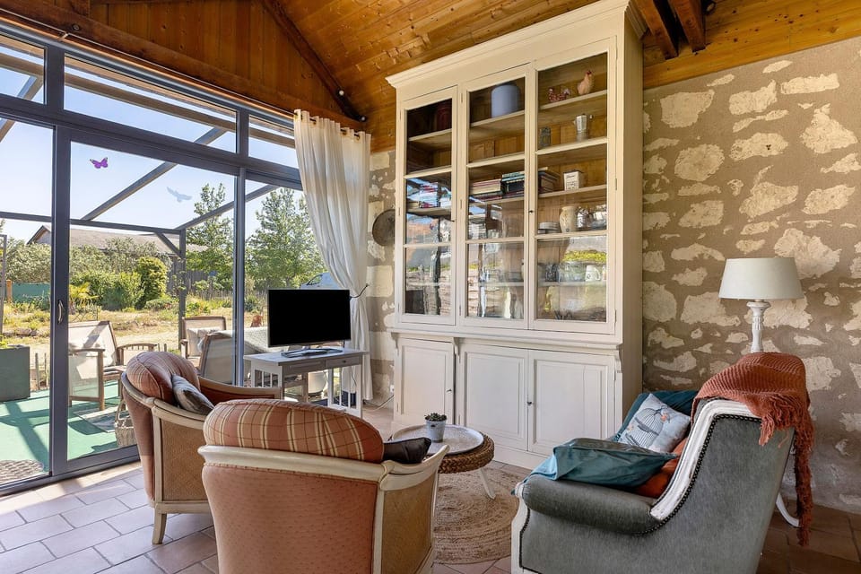 Property building, Living room