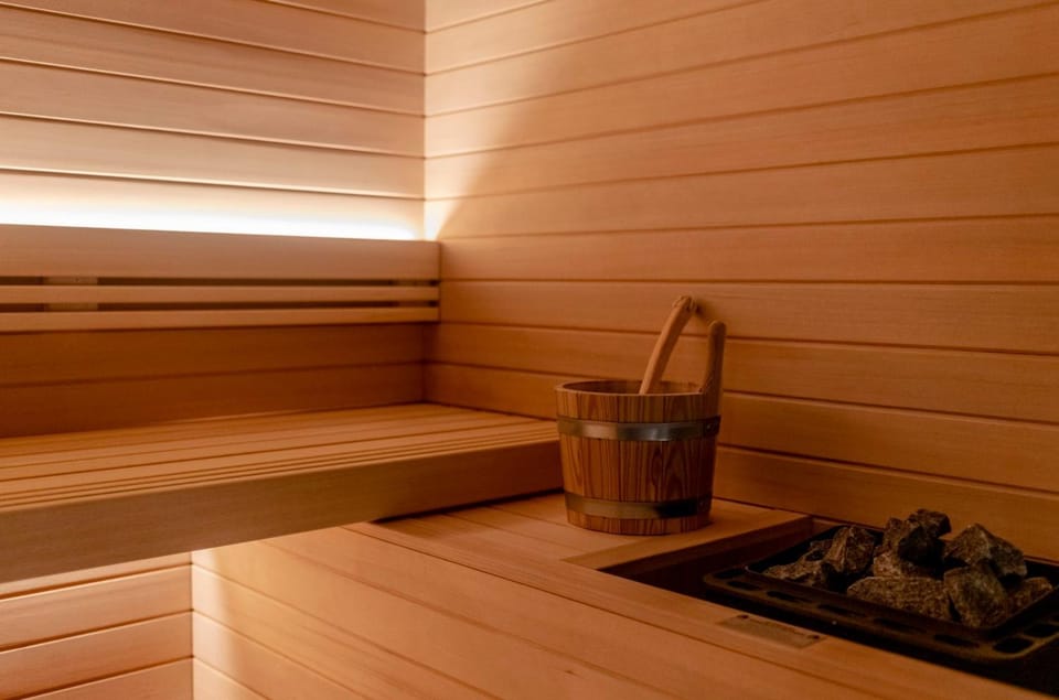 Sauna, Steam room, Spa and wellness centre/facilities