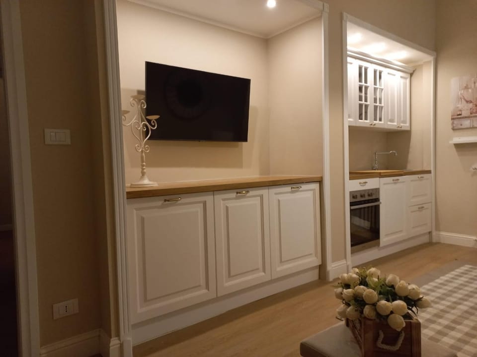 TV and multimedia, Kitchen or kitchenette