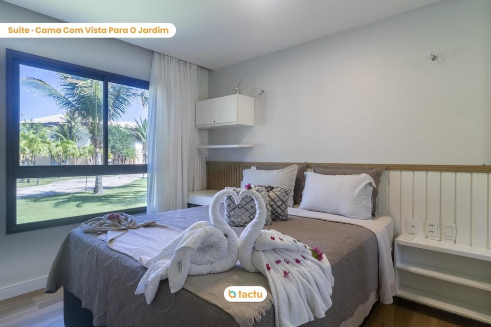 View (from property/room), Photo of the whole room, Bedroom