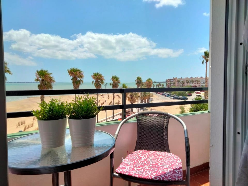 Day, Natural landscape, Balcony/Terrace, Sea view