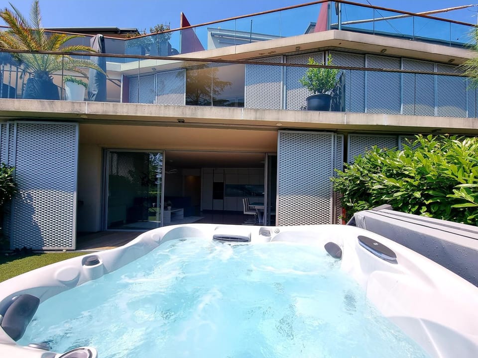 Hot Tub