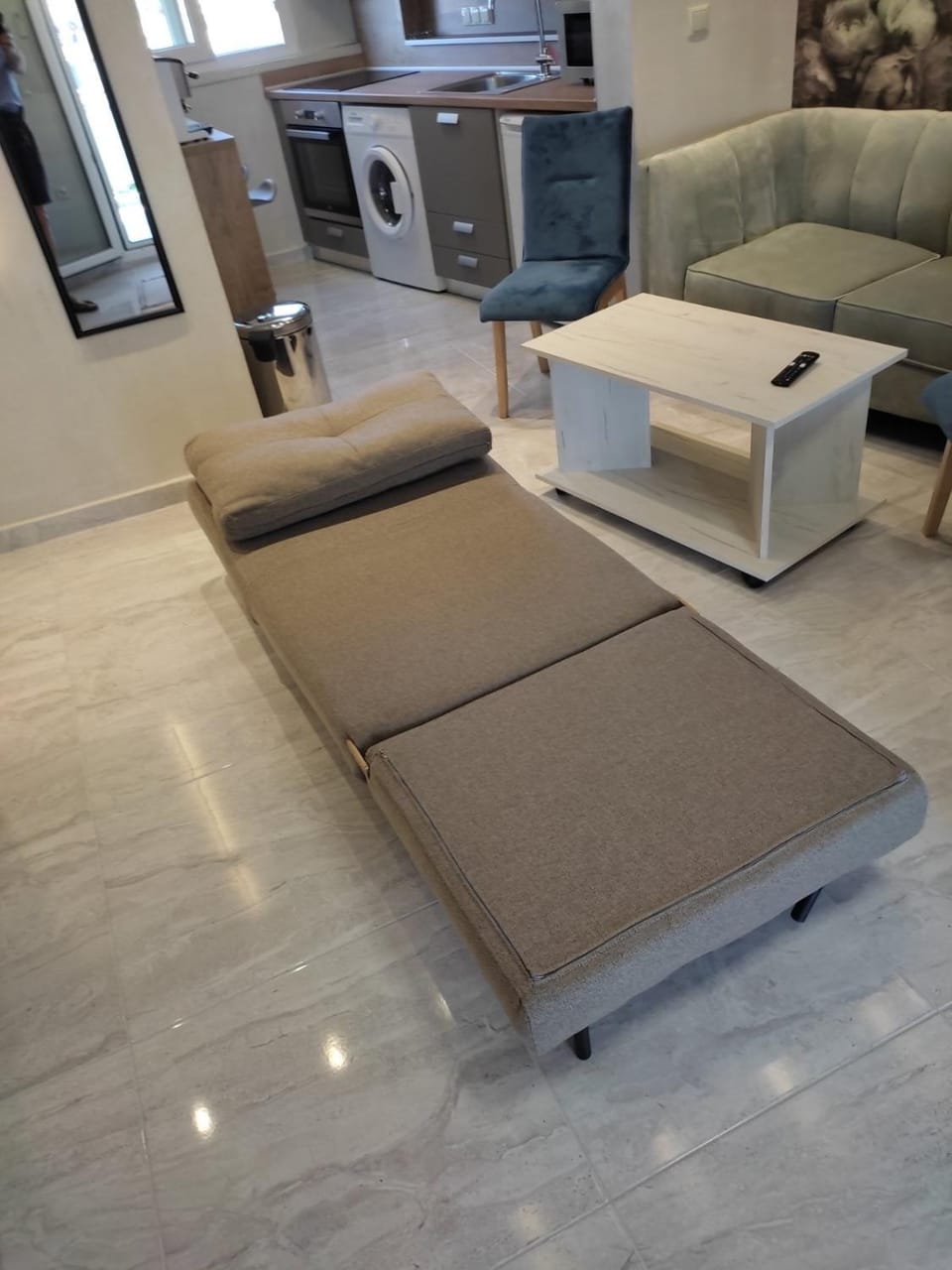 Sunny Luxury Penthouse Apartment in Kavala