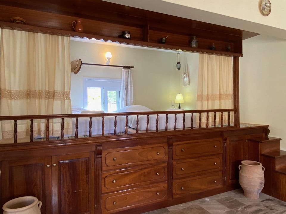 Bed, Bedroom, wardrobe