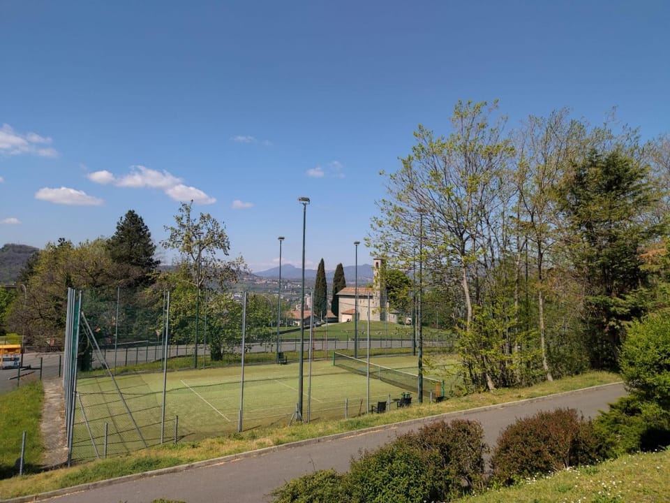 Tennis court