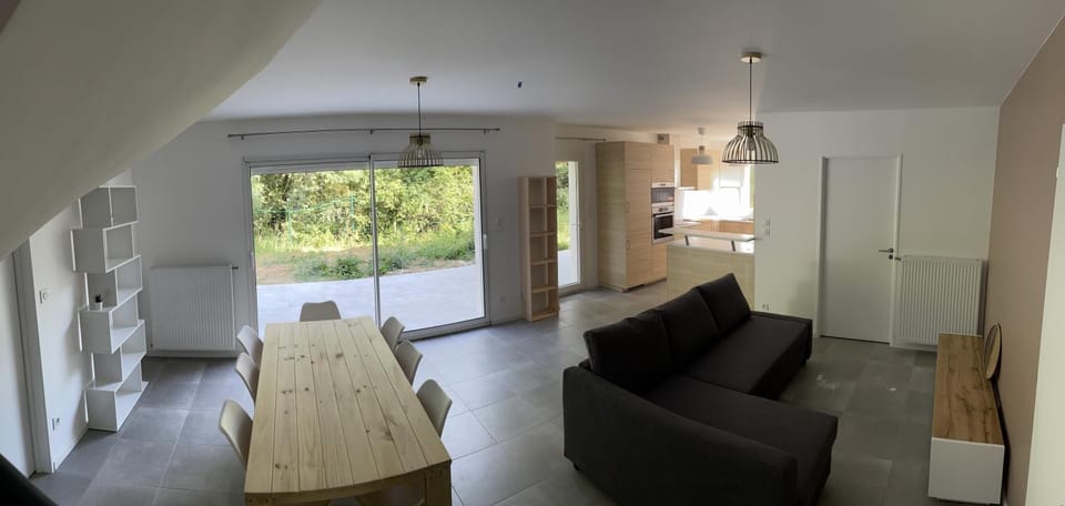 Living room, Dining area