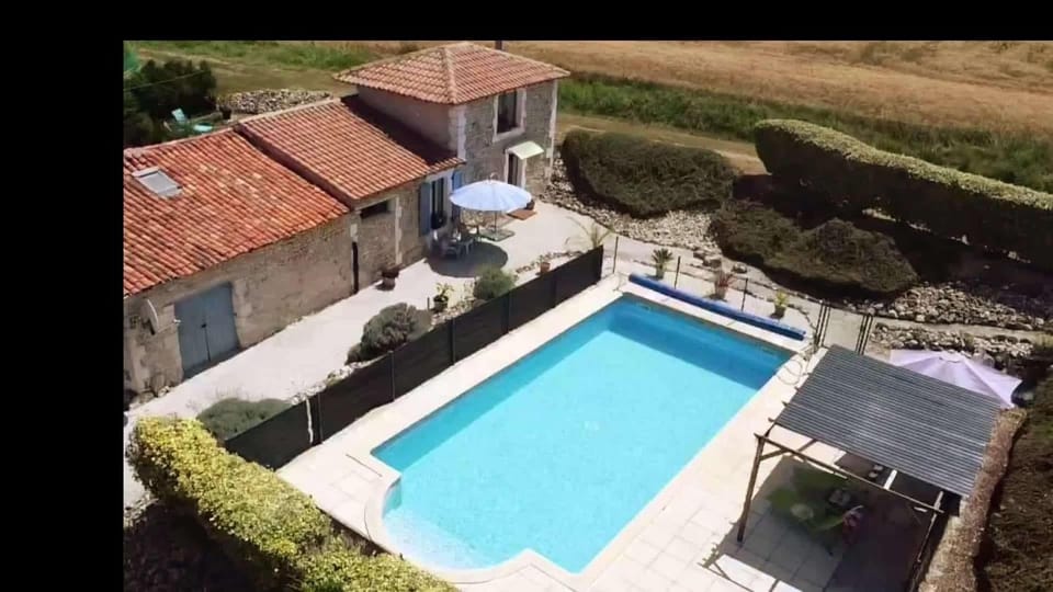 Chez Goret Gites - Gite Skippy Couples only Villa in Nouvelle-Aquitaine