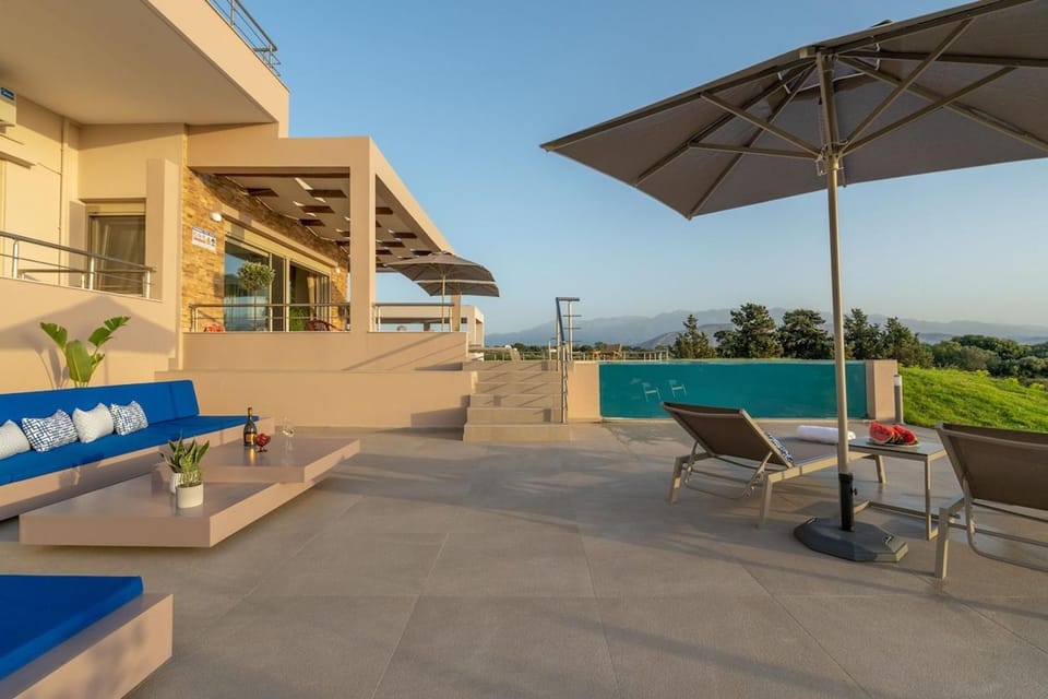 Property building, sunbed