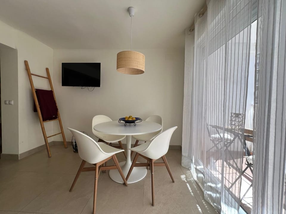 Precioso apartamento de 2 habitaciones recién reformado en Benidorm Apartment in Benidorm