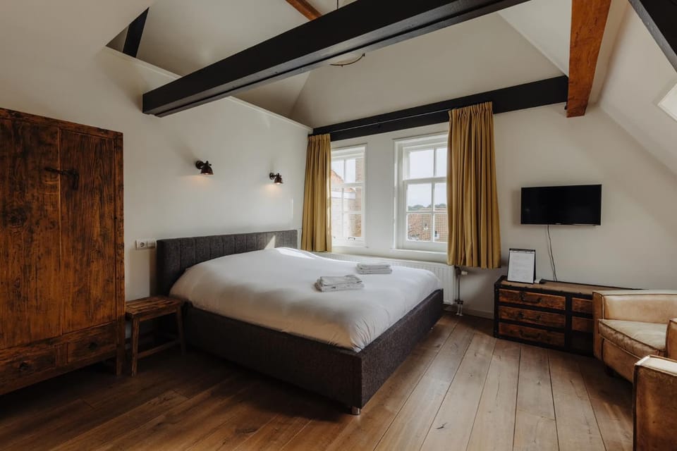 Hotel De Heeren Hotel in Kamperland