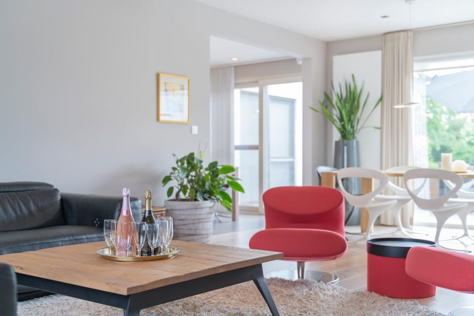 Ruime woning met grote omheinde tuin House in Flanders