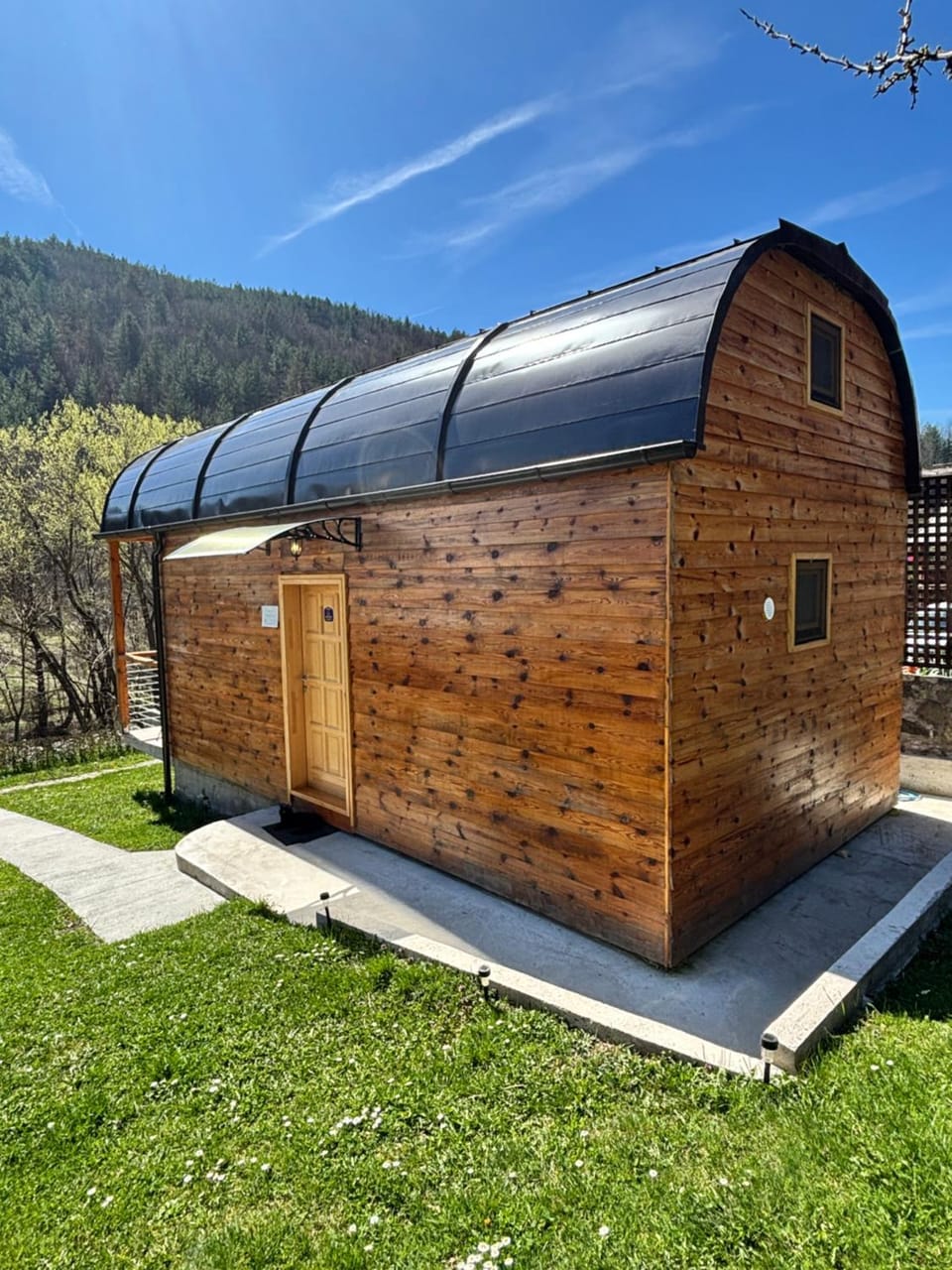 Property building, Day