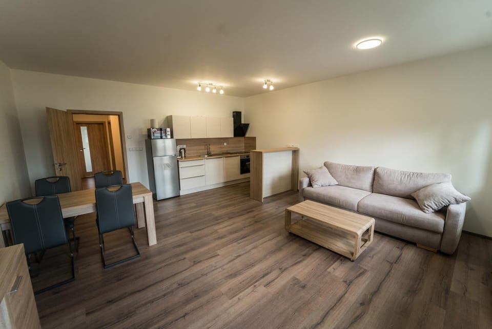 Kitchen or kitchenette, Living room, Seating area