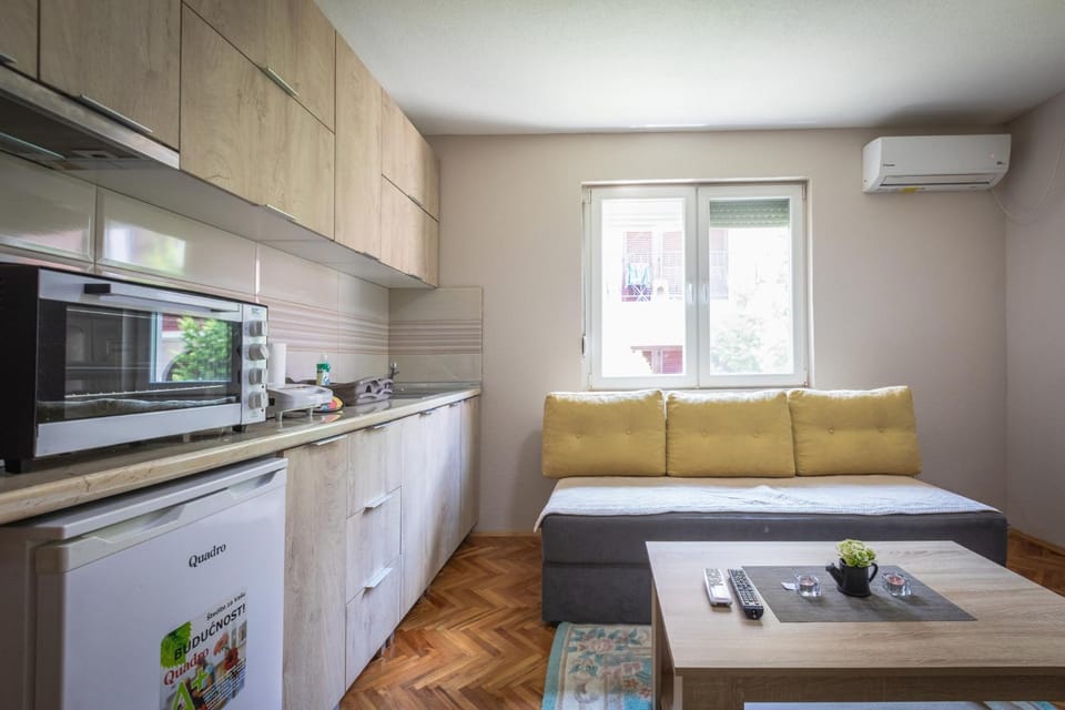 Living room, kitchen